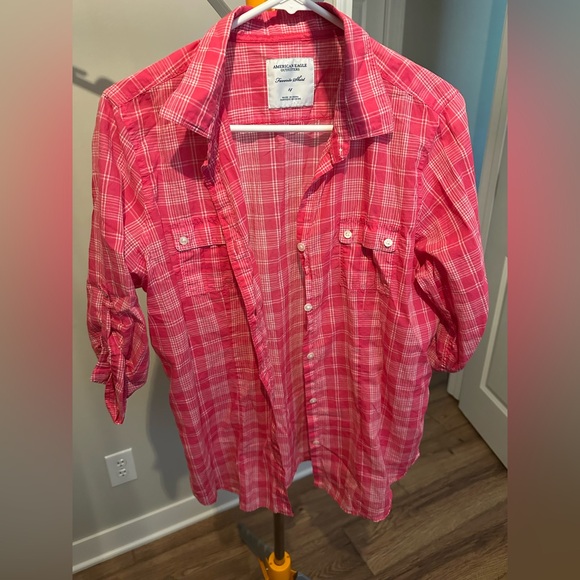 American Eagle Outfitters Pink Plaid Button Down Shirt - Picture 1 of 5